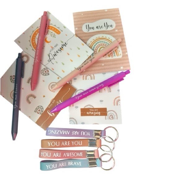 Rainbow 12pcs Buyer Appreciation Bundle Keychain Notebooks Pens - Picture 6 of 7